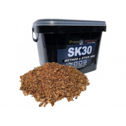 Starbaits Mešanica za krmljenje Method Stick Mix SK30 1,7kg